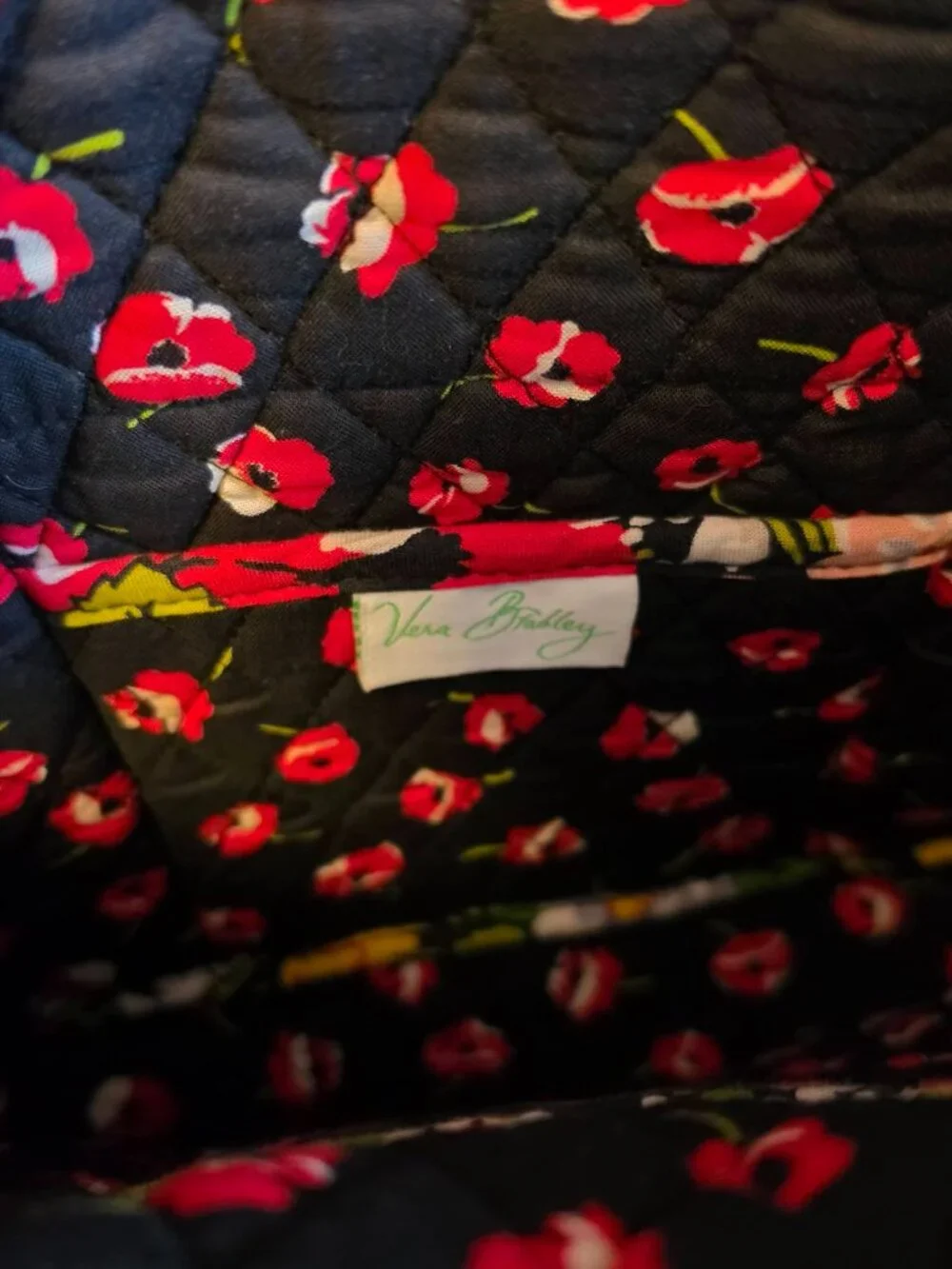 VERA BRADLEY Poppy Fields Quilted Shoulder Tote Bag Purse Vintage Cottagecore